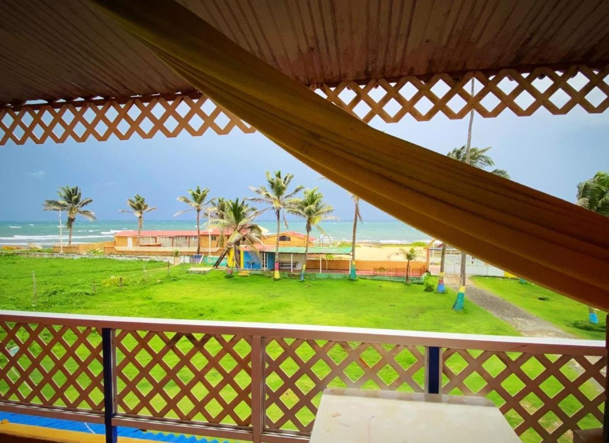 Yellow Moon Guesthouse & Apartments Сан-Андрес Экстерьер фото