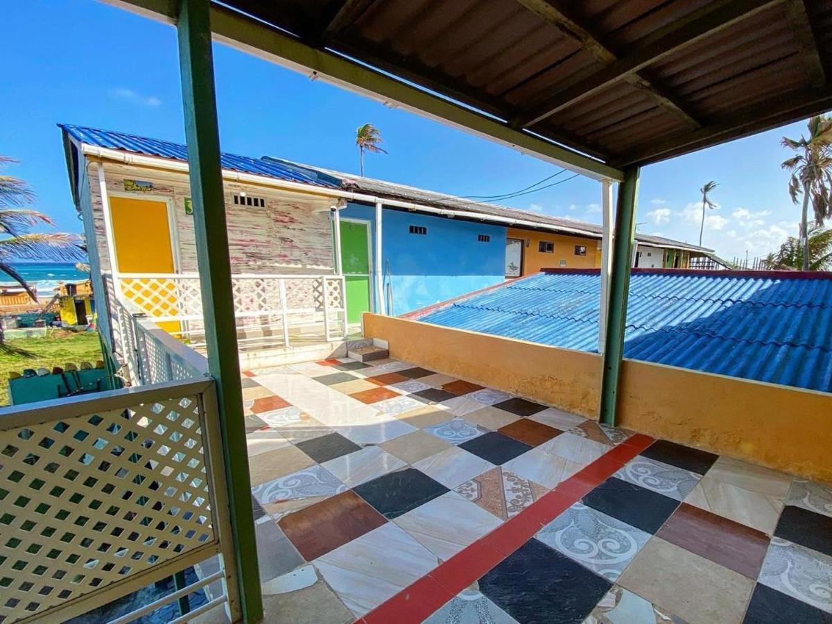 Yellow Moon Guesthouse & Apartments Сан-Андрес Экстерьер фото