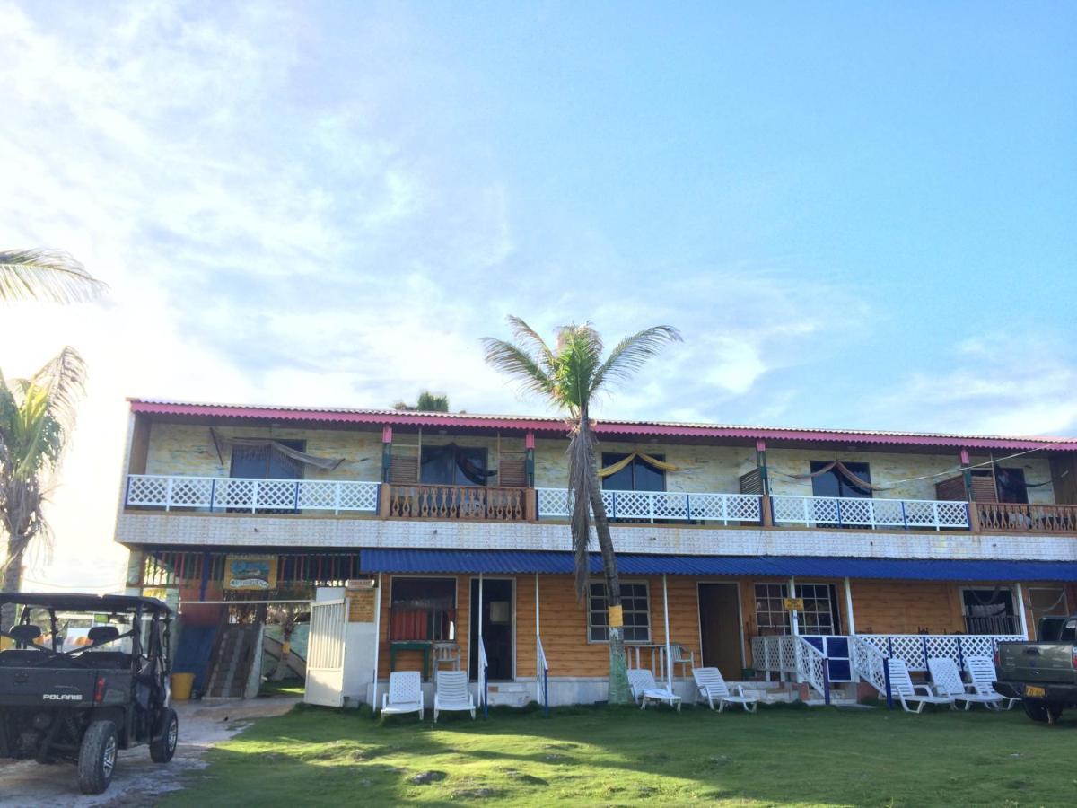 Yellow Moon Guesthouse & Apartments Сан-Андрес Экстерьер фото